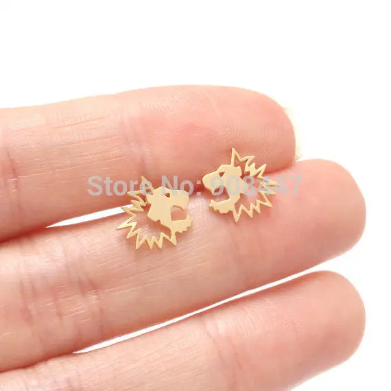 10 Pcs-S065 Jewelry Detailed Valiant Roar Lion King Flat Stud Earrings - 2