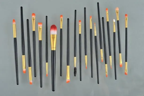 20 Pcs Maange Makeup Brushes Professional Eyeliner Eyeshadow Brush Lip Foundation Concealer Make Up Brushes Maquillage 1