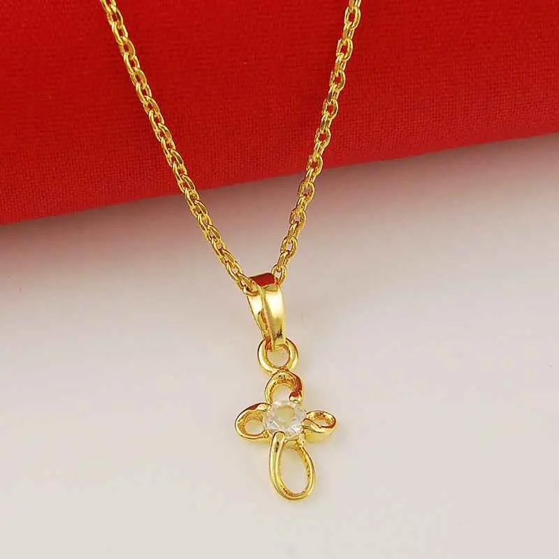 24K Gold Plated Pendant Necklace Pierced Petal Crystal Collier Charm272 1