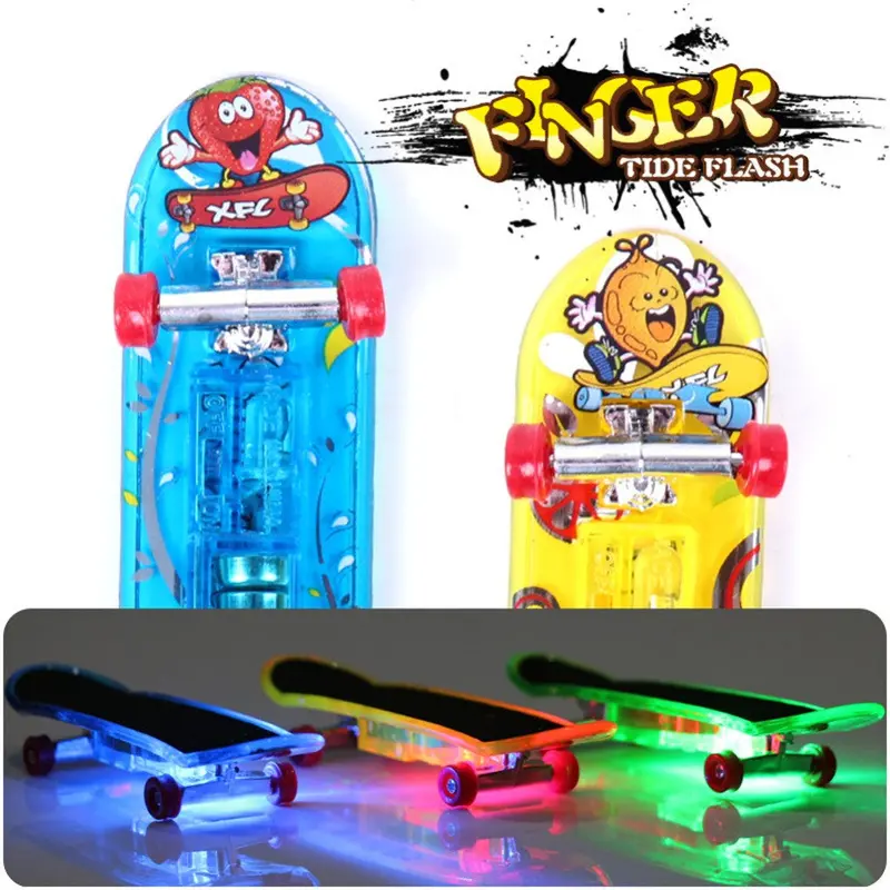 2Pcs Mini Light Skateboard Toys Fingerboard Skateboard Tech Boy Kids Children Gifts Kid Toys Creative Toys Rom Color 1
