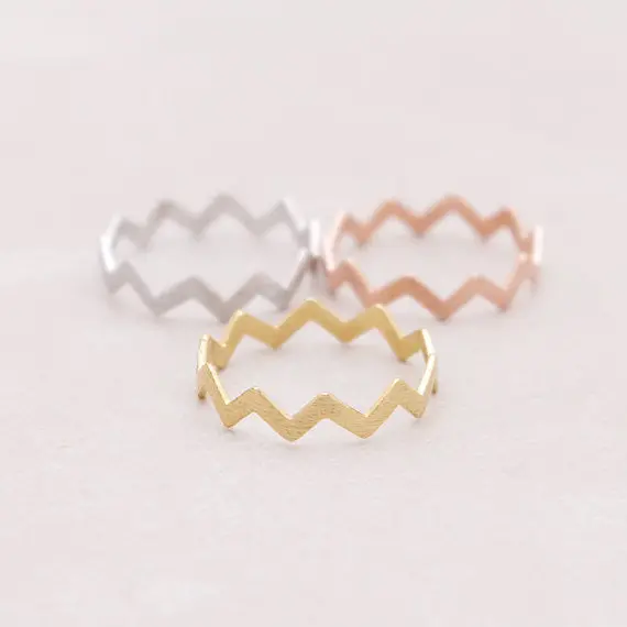 30Pcs- Gold Filled Zig Zag Band Thumb Ring 1
