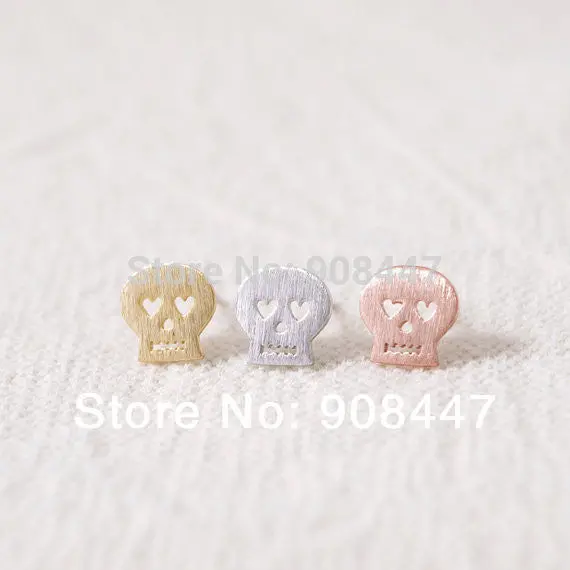 30Pcs-S002 Jewelry Gold Silver Pink Gold Heart Eyed Skull Studs Earrings Earrings 1