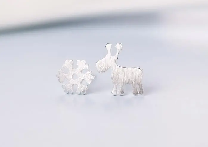 925 Sterling Silver Dainty Snowflake Deer Stud Earrings Jewelry Gift 1