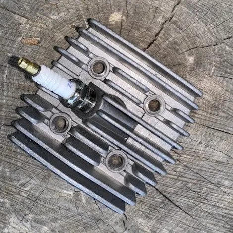 Avenger 85 > Stock Cast Head & 3Pt Spark Plug 1
