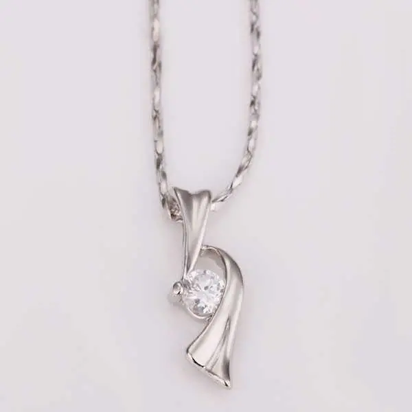 Best Gift 18K Gold Plated Necklaces Inlaid Crystal Colar Vintage Personalized 2
