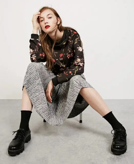 Black Contrast Color Floral Print Sweatshirt Retro Women O Neck Long Sleeve Loose Jumper Pullovers Femme Tops 3