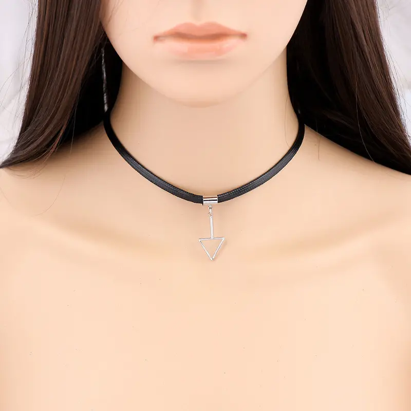 Black Leather Chocker Necklacestriangle Choker Necklace Party Gifts Psxl043 2