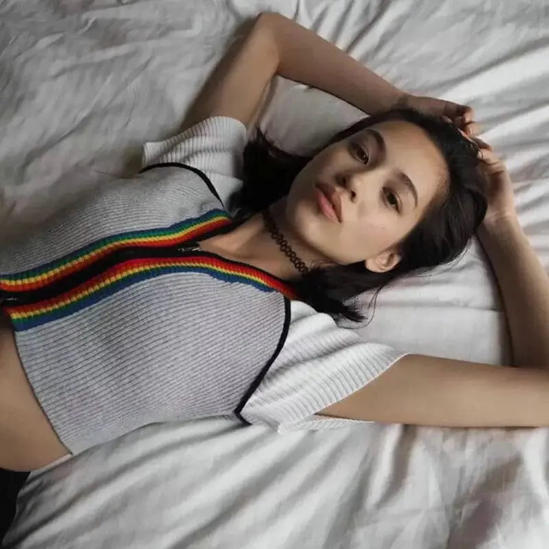 Brandy Melville Zipper V Neck Short Tshirt Knitwear Women Contrast Color Short Sleeve Knit Crop Top Tee 2