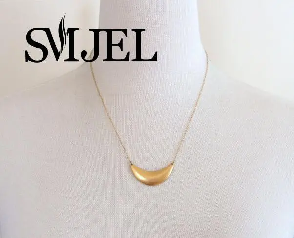 Brass Crescent Moon Shape Pendant Necklace Half Gold Moon Necklace N075 1