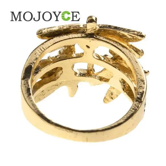 Carving Patterns Decorated Fashionable Personalized Golden Ring Ornament 2