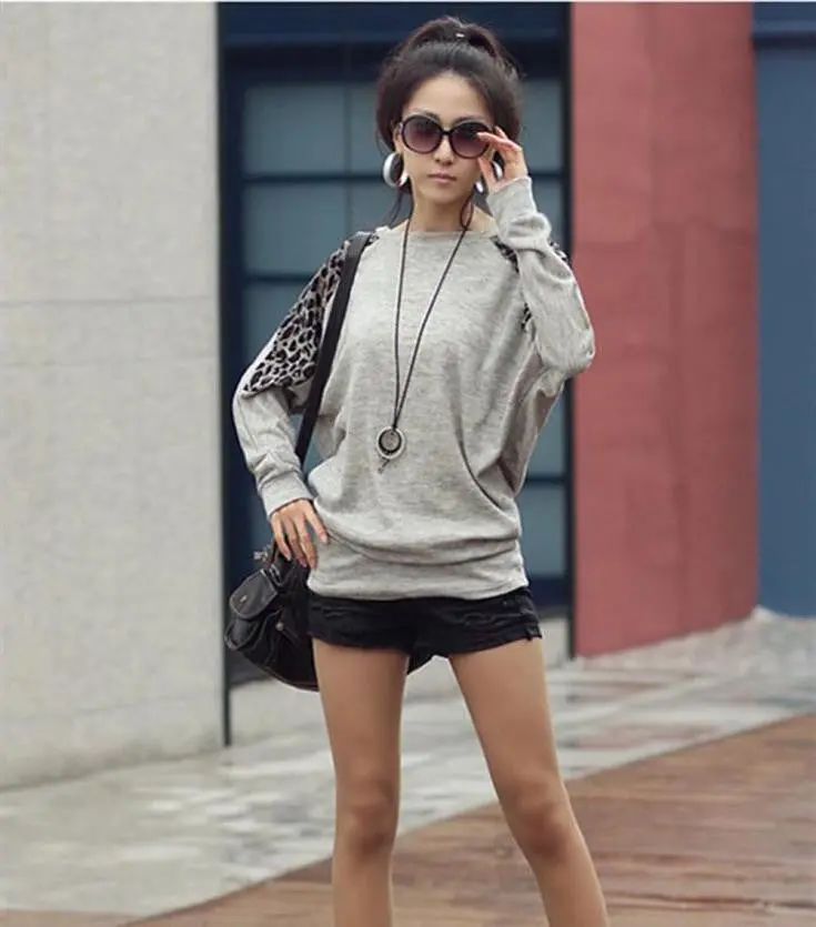 Cotton T-Shirt Long Batwing Sleeve Korean Ladies Fashion Leopard Print Casual Loose Shirt Women Tops 2
