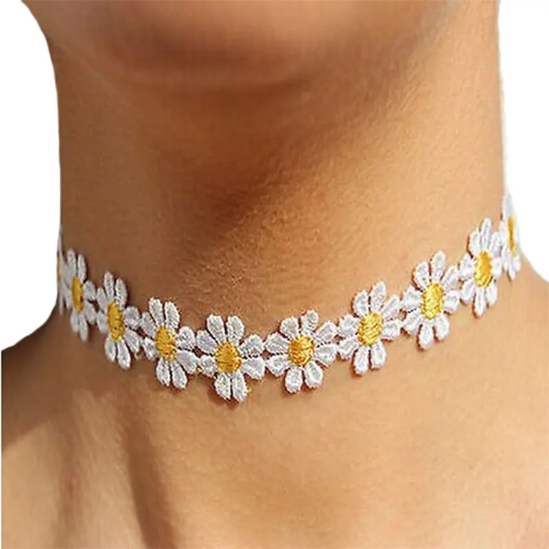 Creative Women Ladies Girl Delicate Daisy Flower Choker Chain Charm Necklace Wedding Bohemia Jewelry 1