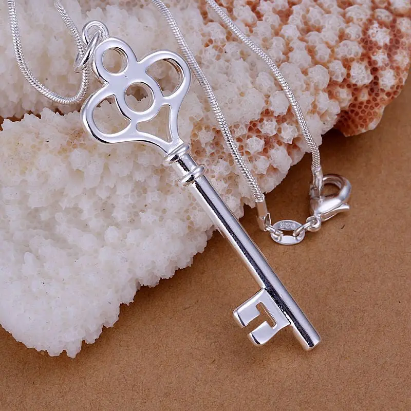 Est Silver Plated Necklaces &Amp; Pendants Four Round Key Colar Vintage Jewelry 1