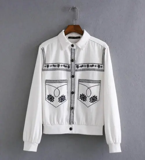 Ethnic Black White Flower Embroidery Jacket Woman Lapel Long Sleeve Jacket Buttons Casual Coat 1