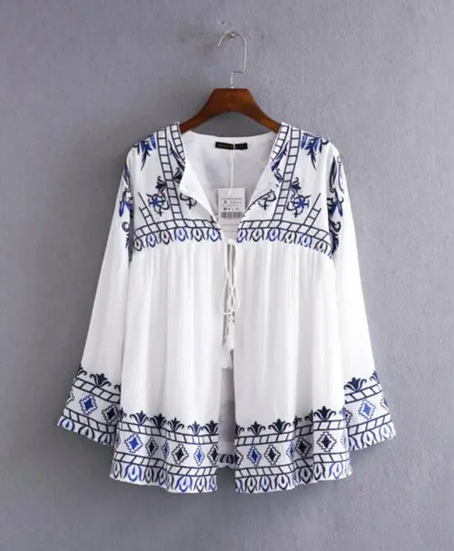 Ethnic Blue White Flower Embroidery Jacket Woman Lacing Up Strappy Tassel Kimono Jacket Sunscreen Fringed Short Coat 1