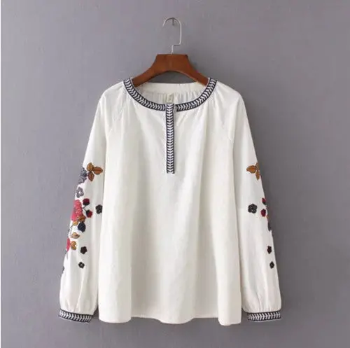 Ethnic Contrast Color Striped O Neck Embroidery Shirt Woman Pullover Blouse Tops Blusas Femme Blusa 1