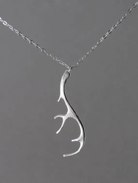 Fahion Jewelry Cute Deer Pendantsnecklaces Small Antler Necklaces Love Animal Necklace 30Pcs-N055 1