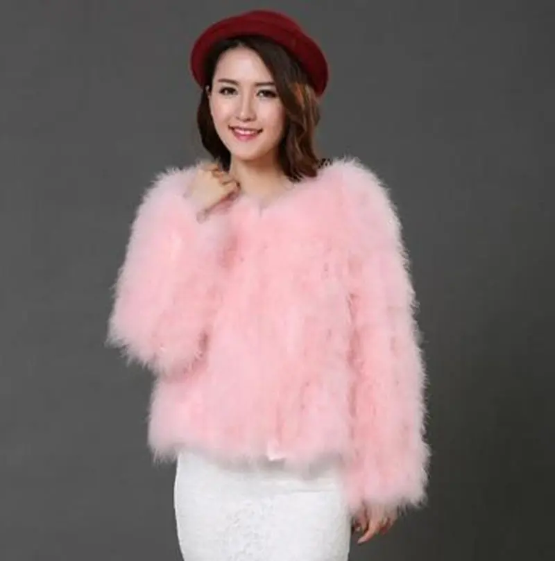 Faux Ostrich Fur Short Jacket for Women – Shaggy Warm Outerwear in Flamingo-Inspired Texture