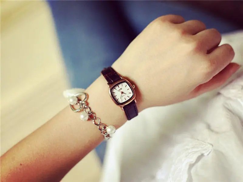 Feida Women Simple Vintage Faux Leather Quartz Analog Wrist Watches Ladies Watch Relojes Mujer 2