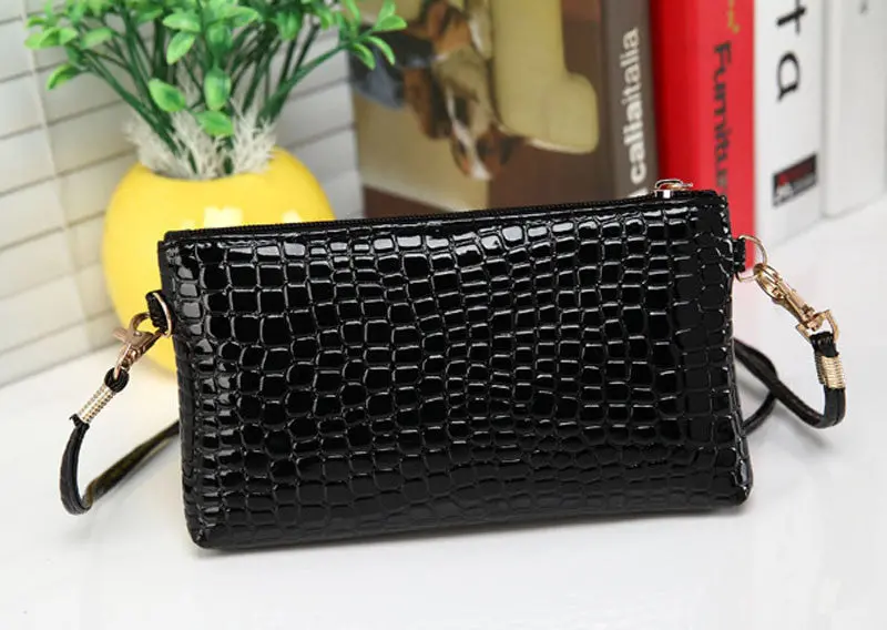 Forward Women Crocodile Leather Messenger Crossbody Clutch Shoulder Hbag 1