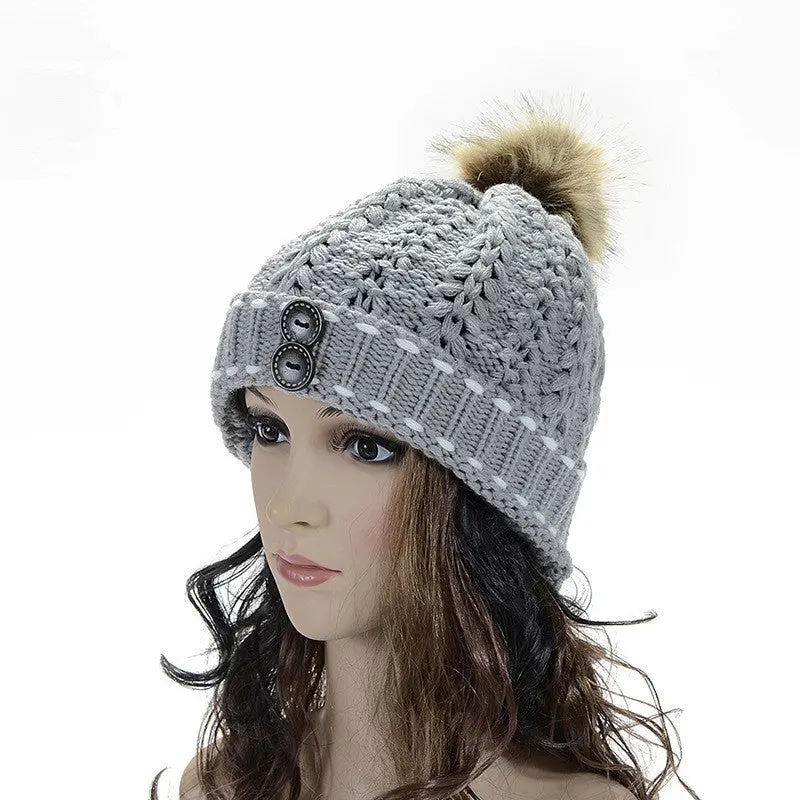 Forward Women's Wool Balls Warm Wood Buckle Knitted Wool Hat 3