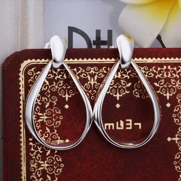 Gorgeous Silver Plated Earrings Tatu Stud Orecchini Sport 1
