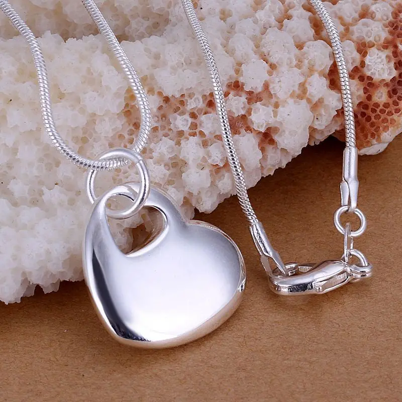 Gorgeous Silver Plated Pendant Necklace Heart Center Collier Wedding Jewelry 1