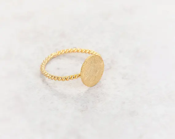 Hammered Ring With Twisted Ringband Daily Rings Jewelry 2
