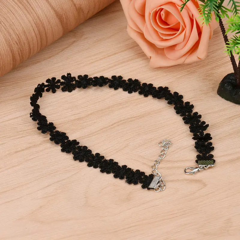 Lace Choker Necklace Vintage Bohemia Chokers Necklace For Women Jewelry Personalized Chic Black Choker Daisy Necklace 1