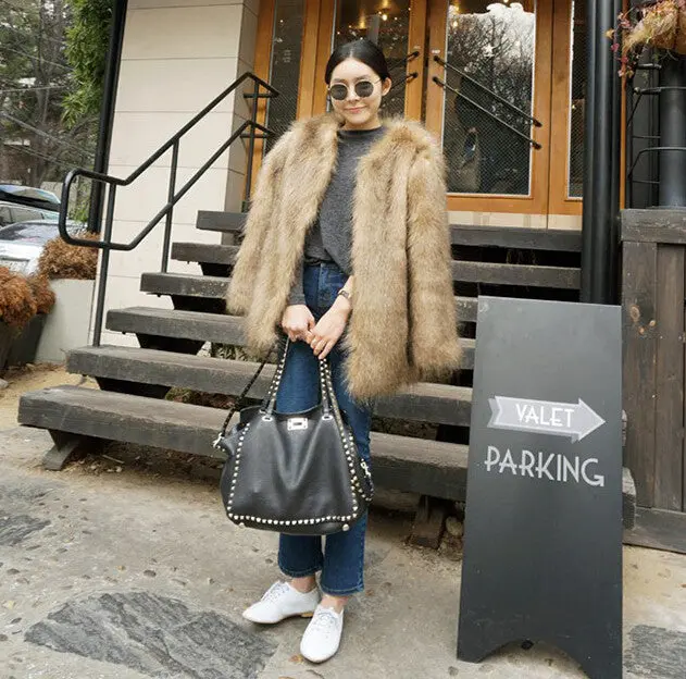 Long Hairy Shaggy Faux Fox Fur Coat Women O Neck Gradual Color Faux Fur Mid Long Coat Warm Outerwear 3