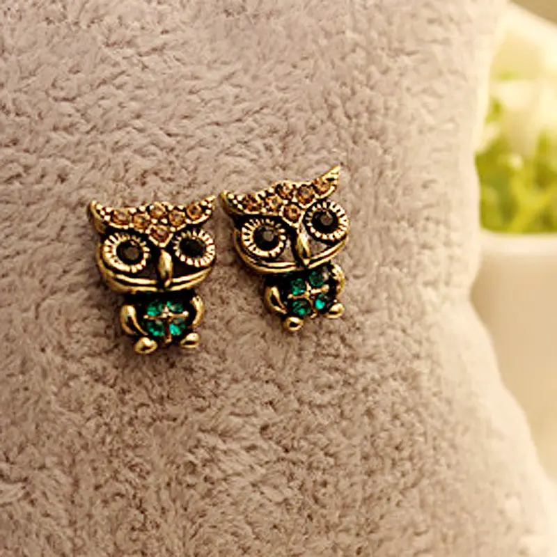 Lovely Style Owl Rhinestone Vintage Ear Stud Earrings Plated Earrings Jewelry 2