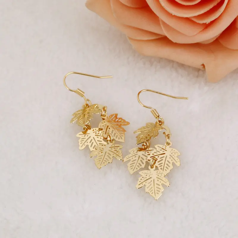 Luxury Brincos Long Earring Gold Stud Earrings Maple Leaves Earrings For Women Jewelry Pendientes Brincos 2