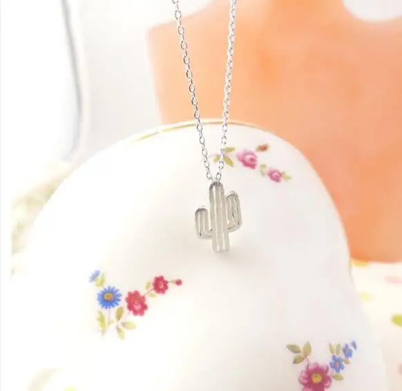Minimalist Desert Prickly Pear Cactus Pendant Necklace Party Gift 10Pcs-N211 2