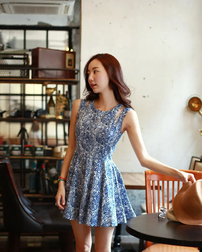 Pleated Mini Dress Floral Print Cut-Out Shoulder Zipper Back Sleeveless Cute Women Dress Vestido Curto Roupas Blue 2