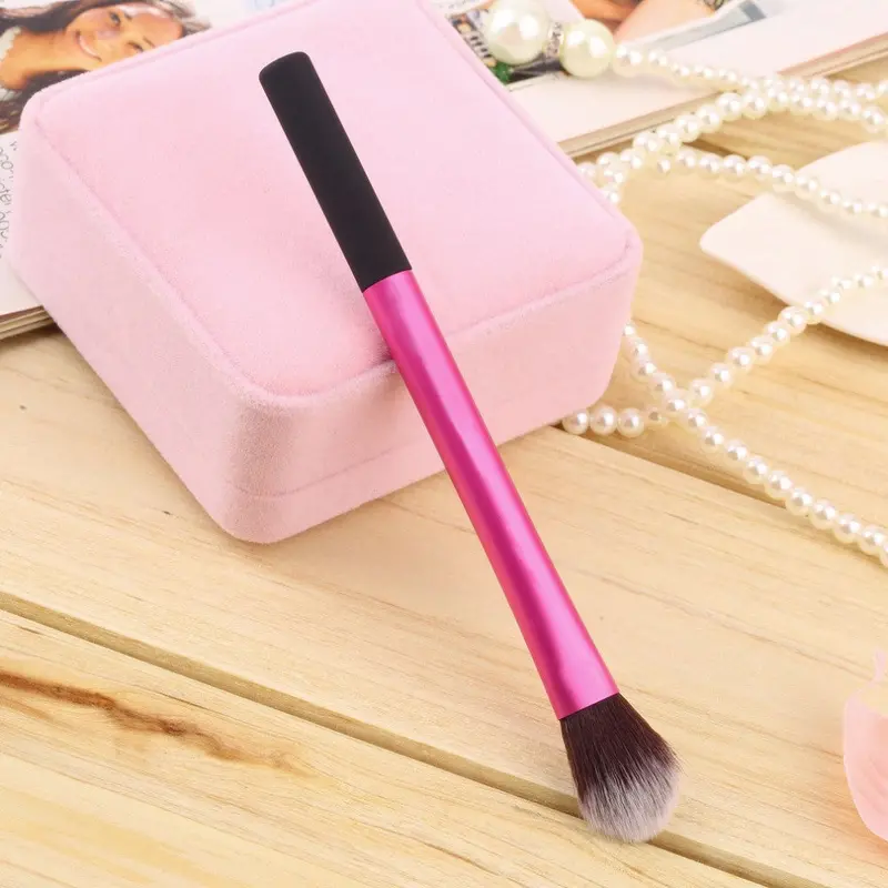 Pro Powder Blush Brush Makeup Foundation Tool Cosmetic Stipple Blending Fiber 2