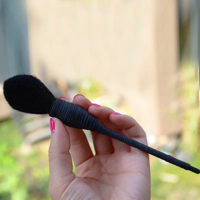 Professional Hmade Rattan Makeup Brushes Liquid Face Blush Foundation Cosmetic Makeup Tools 1