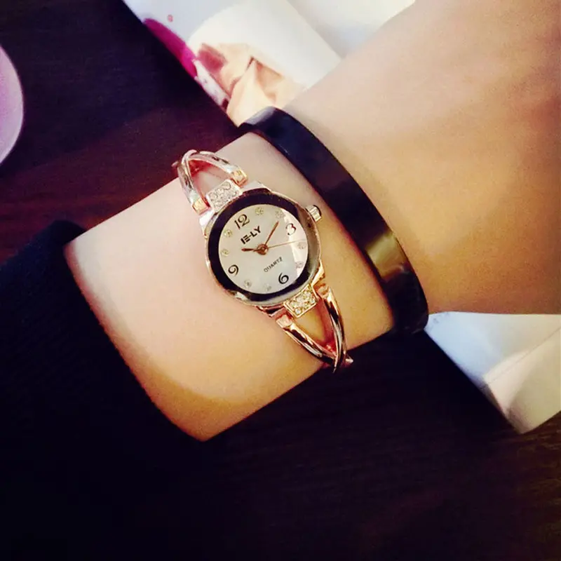 Relogio Feminino Casual Watch Students Bracelet Petite Temperament Bracelet Watch Dial Elegant Wristwatch 1