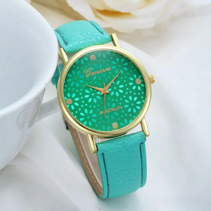 Relojes Mujer Relogio Feminino Montre Women Leather Band Snowflake Dial Quartz Analog Wrist Watches Feida 6