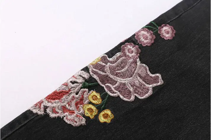 Retro Dragon Floral Embroidery Demin Skinny Jeans Woman Pencil Pants Ripped Washed Zip Pocket Button Cozy Casual Slim Trousers 4