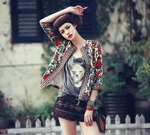 Retro Ethnic Colorful Embroidery Print Short Jacket Women's Crew Neck 3/4 Sleeve Slim Jacket Thin Padded Coats 1