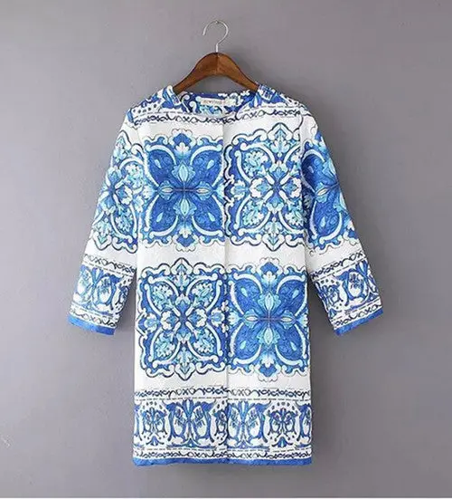 Retro Palace Blue And White Porcelain Floral Print Wide Waist Loose Medium Long Trench Women's 3/4 Sleeve Coat Outerwear Tops 1