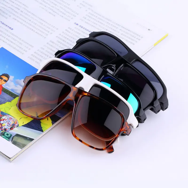 Retro Square Sunglasses Plastic Frame Eyeglasses Vintage Style Glasses 2