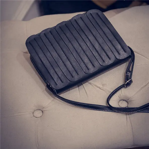 Retro Women Shoulder Bags Leather Crossbody Women's Hbags Messenger Bag School Travel Bags 1