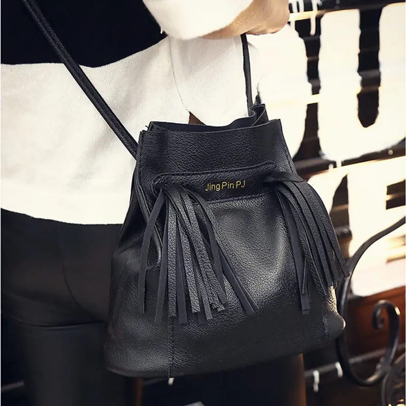 Rivet Women Handbag Women Messenger Bag Large Capacity Women Tote Shoulder Ladies Tassel Bag Bolsos Mujer 1