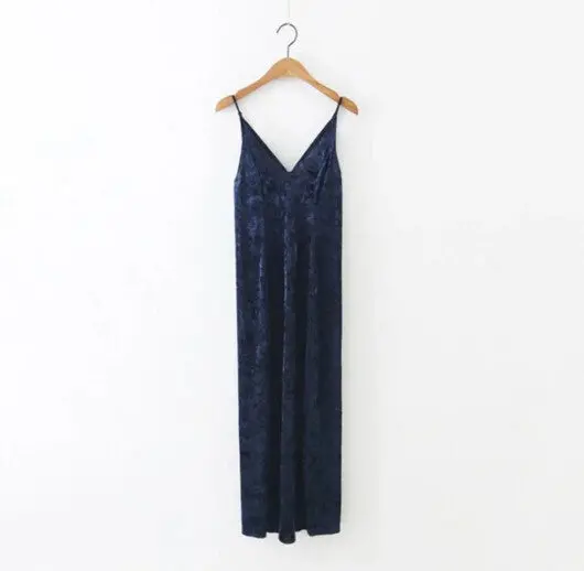 Sexy Backless V Neck Sleeveless Back Slit Velvet Dress Women Bm Retro Velour Long Spaghetti Strap Base Dress 6