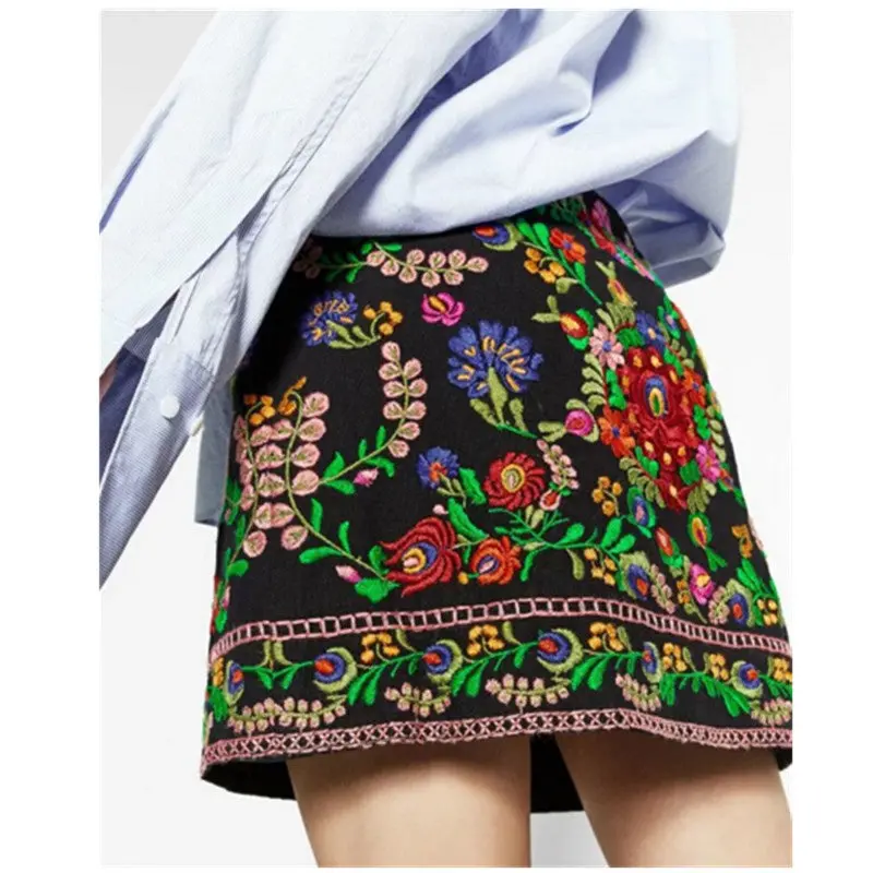 Sexy Package Hips Colored Floral Embroidery Skirt Woman Contrast Color Black Mini Short Skirts Femme 2