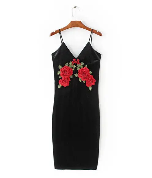 Sexy Red Rose Flower 3D Appliques Embroidery Spaghetti Strap Sheath Velvet Dress Vintage Woman Package Hips Dresses Black 1