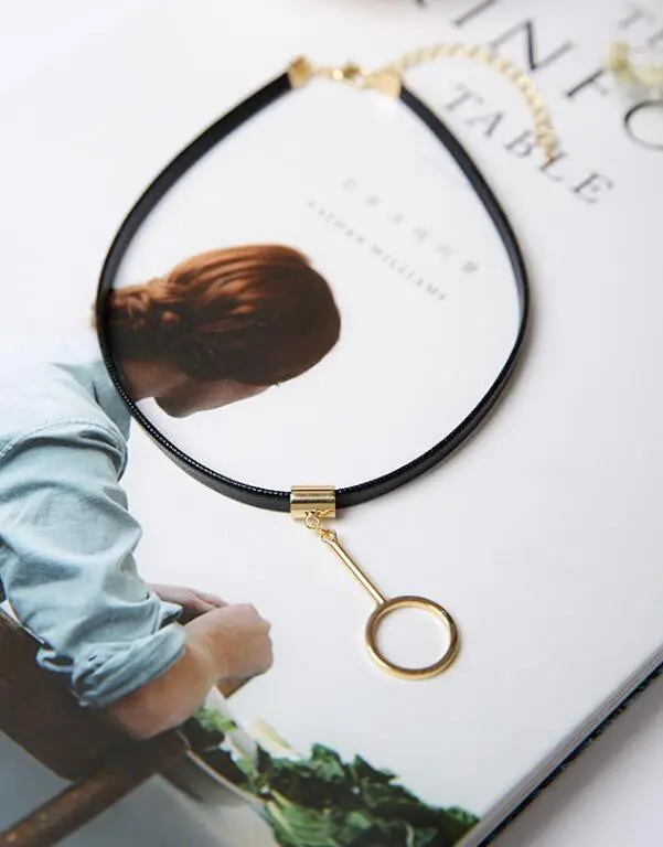 Simple Round Choker Necklace With Black Leather Psxl042 1
