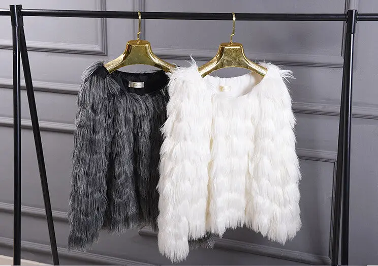 Slash Neck Tassel Long Hairy Shaggy Faux Fox Fur Coat Women Off Shoulder Faux Fur Pullovers Outerwear 8