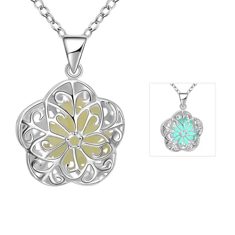 Style Glowing Film Necklace Men Four Leaf Flower Vintage Necklace S In Euros3 5